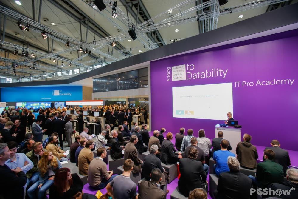 Microsoft Messestand auf der CeBIT 2015
