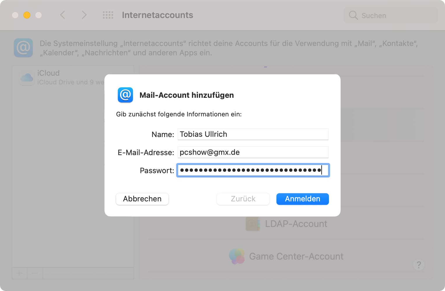 Mail und Passwort eingeben