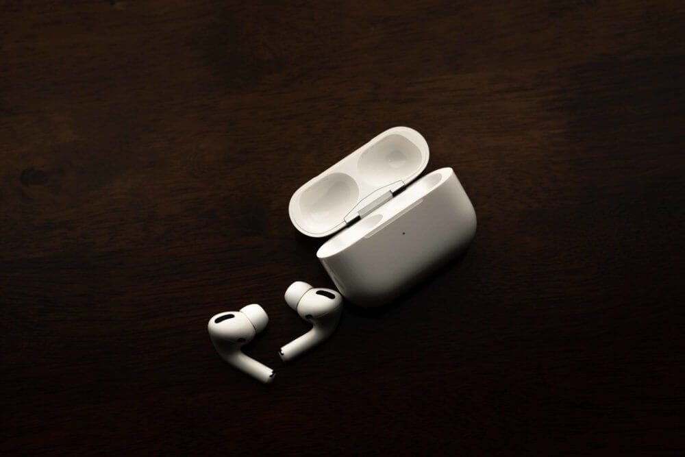 AirPods Pro laden