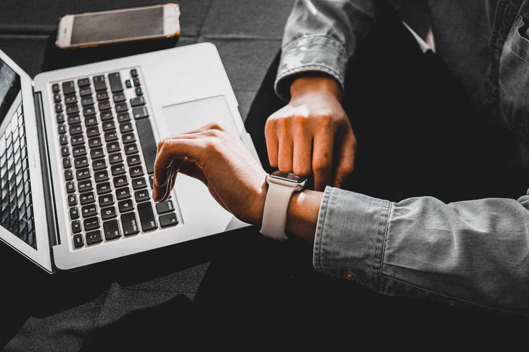 Mac mit Apple Watch entsperren aktivieren