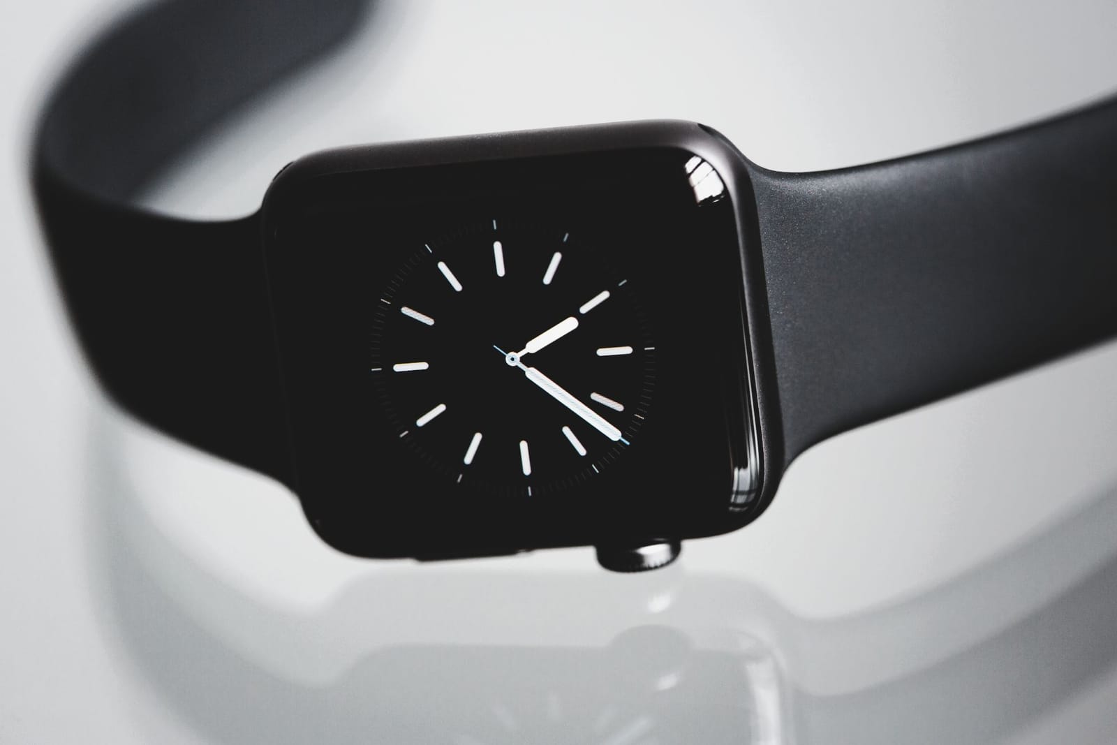 Apple Watch einschalten
