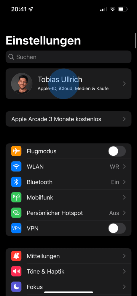 Einstellungen am iPhone öffnen