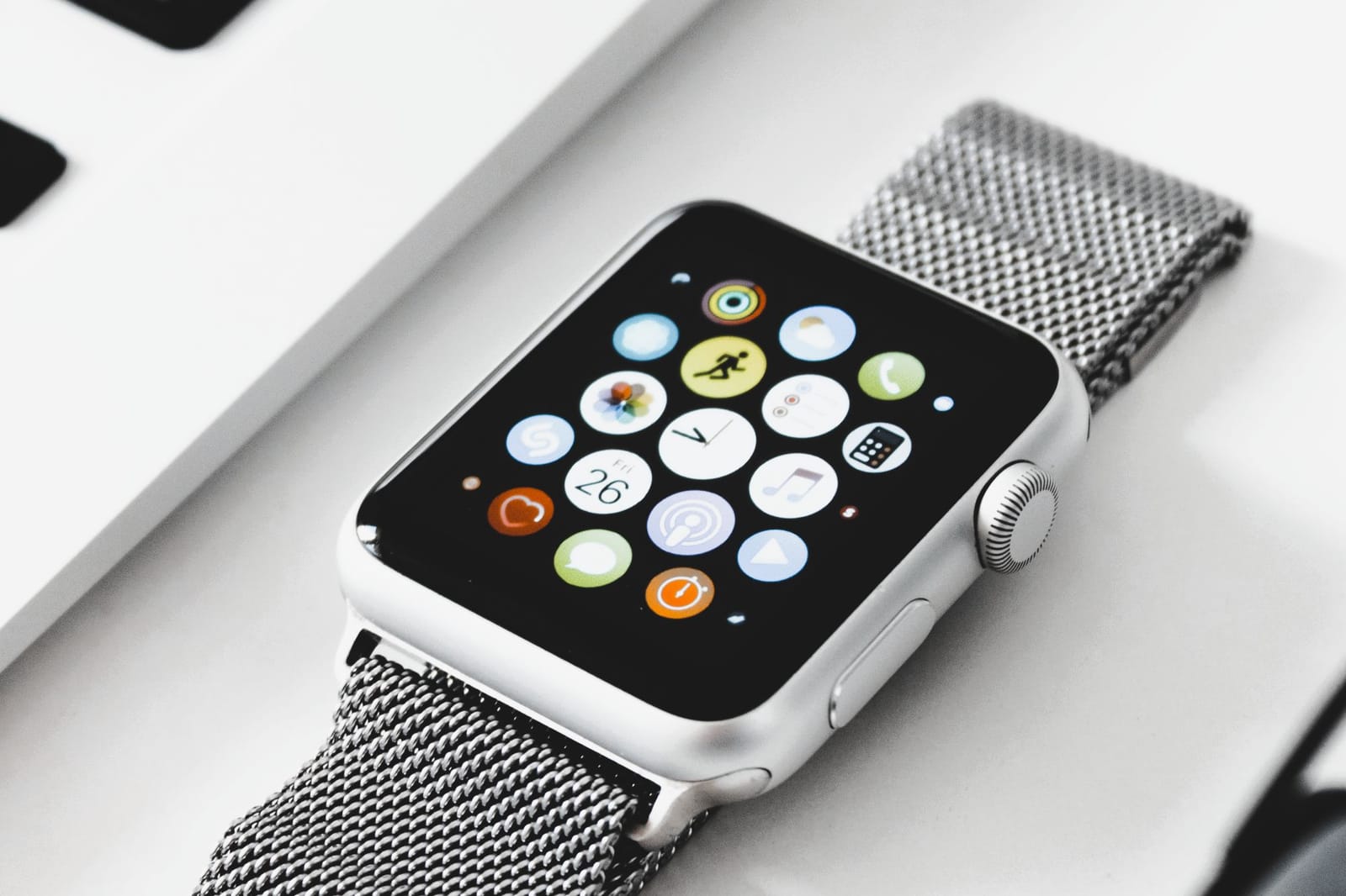 UnterApple Watch aus Aluminium oder Edelstahl